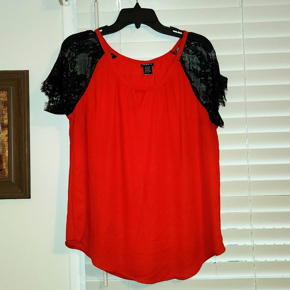 Torrid blouse NWOT